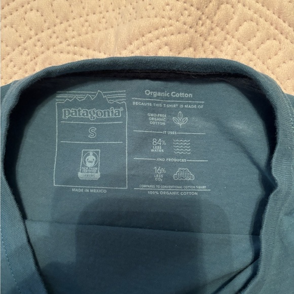 Patagonia T-Shirt - Picture 3 of 3